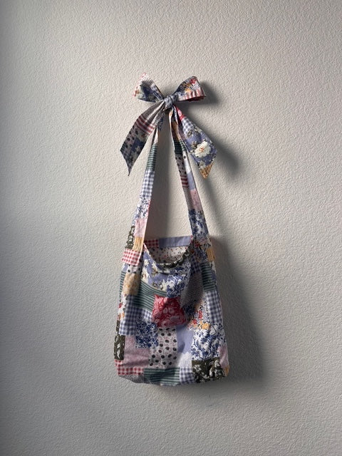 The Cottage Patch Bow Tote