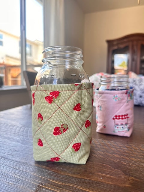 Mason Jar Cozy – Quilted Sleeve