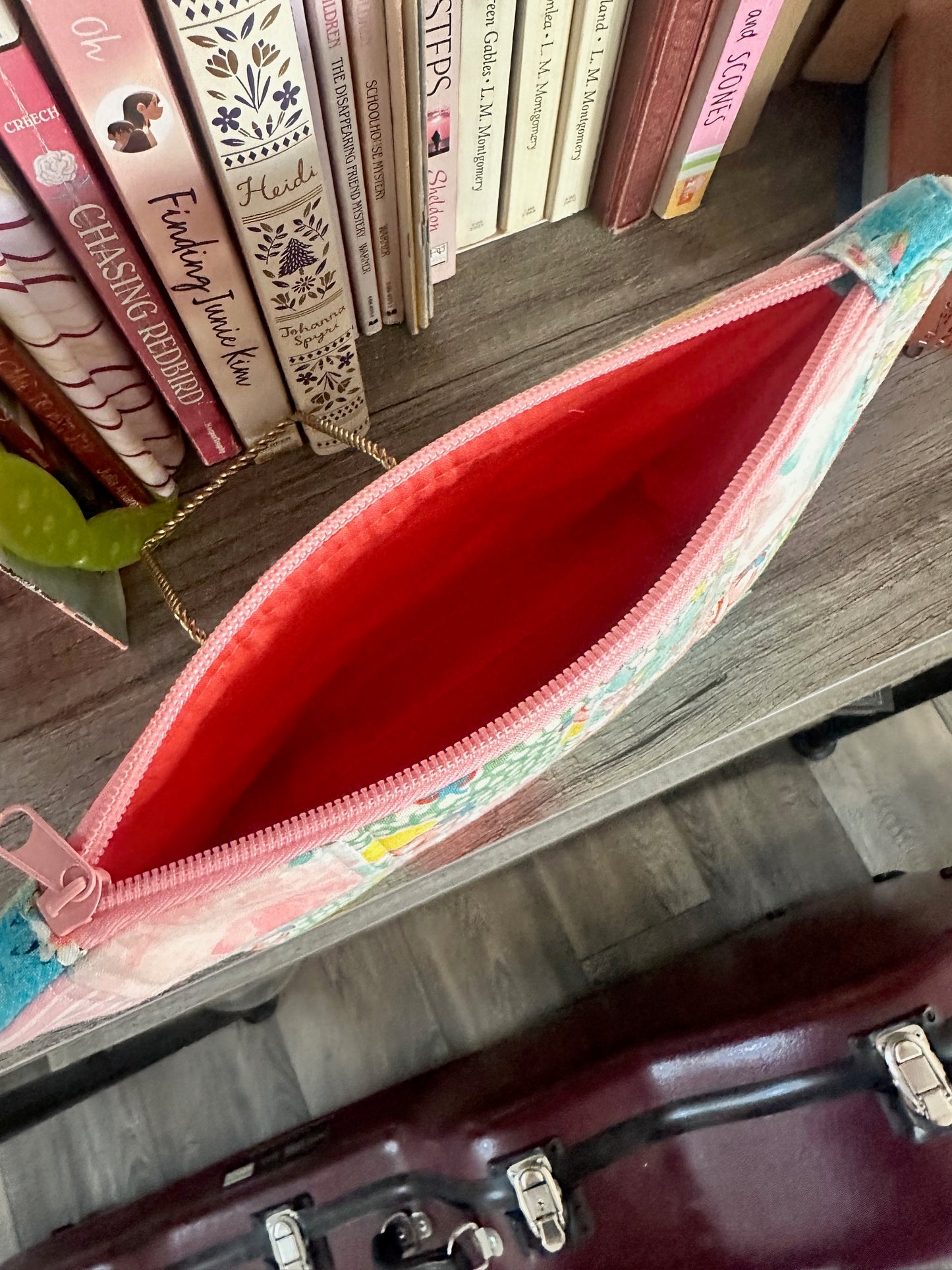 Vintage Quilted Zipper Pouch Medium